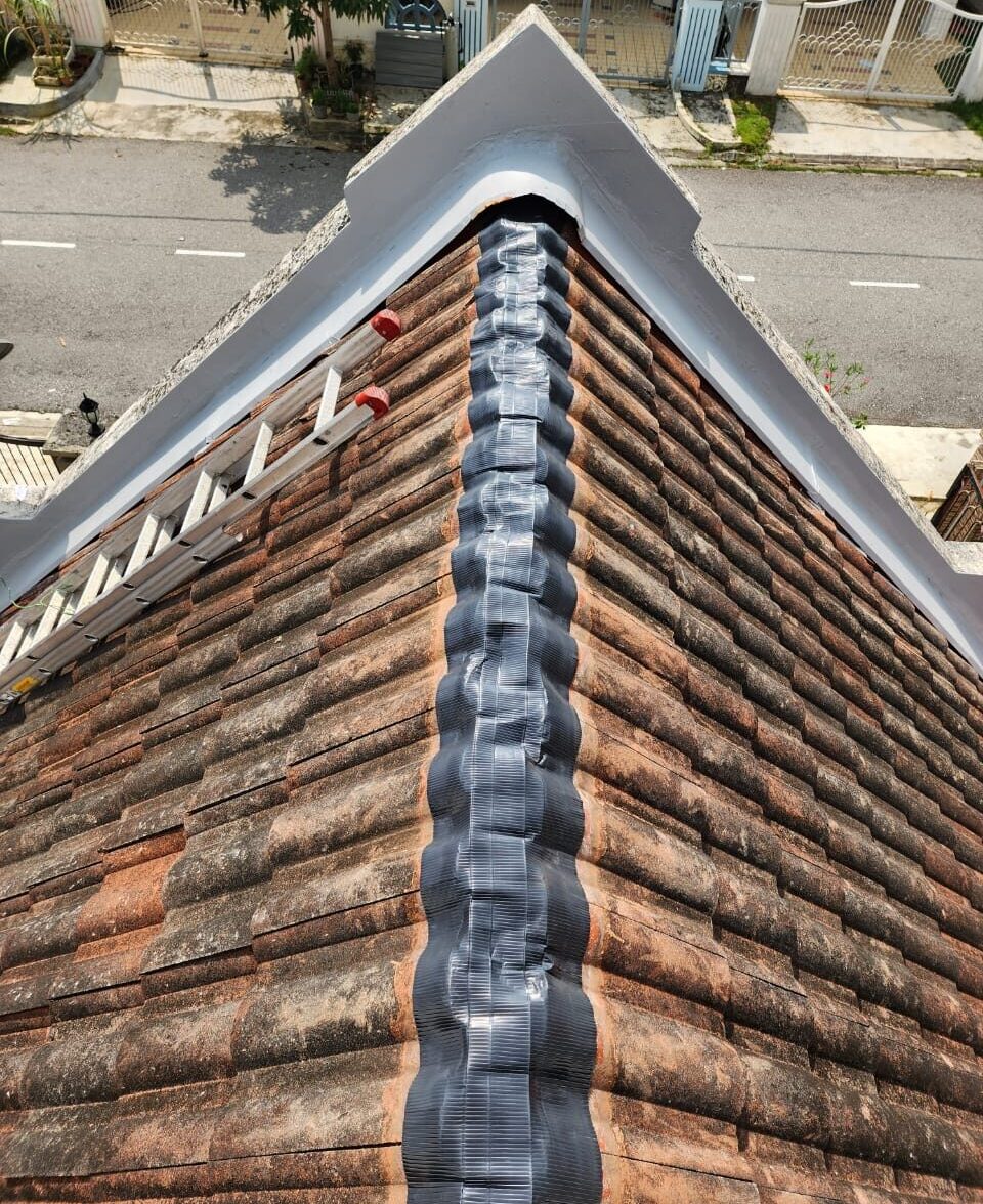 roof ridge repair
