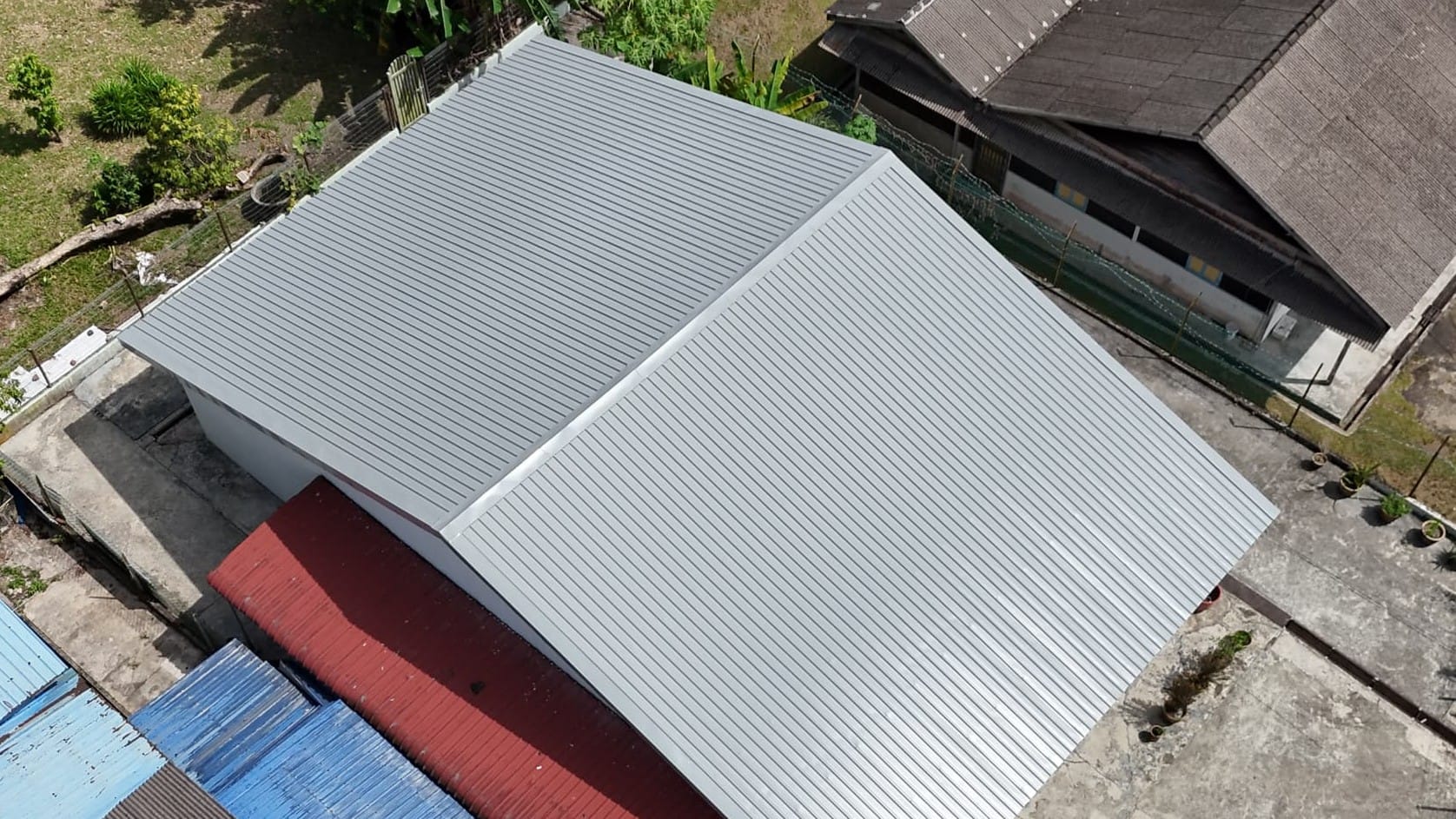 Primamaju metal roof